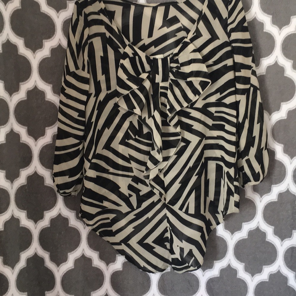 High low bow shirt